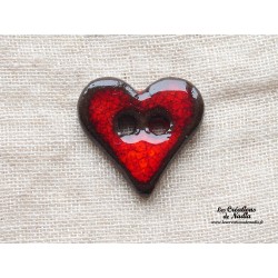 Bouton coeur rouge pomme d'amour en céramique