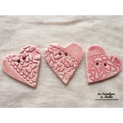 Bouton grand coeur rose bonbon en céramique