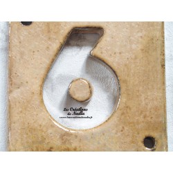 Plaque numéro maison marron glacé en céramique