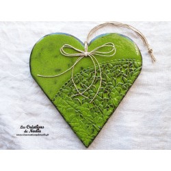 Coeur Hansi vert reinette en poterie, à suspendre