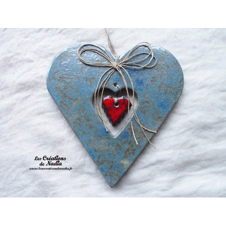 Coeur en céramique Hansi couleur bleu gauloise, à suspendre