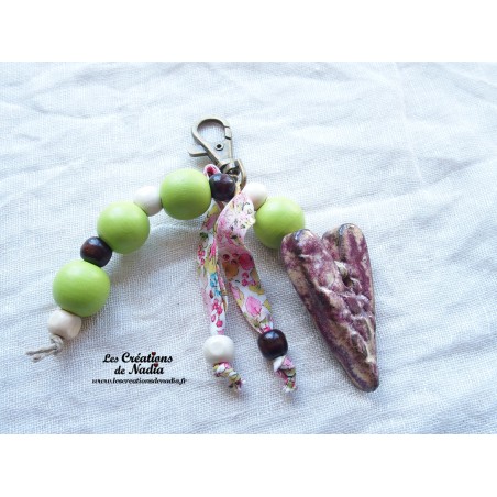 Grigri bijoux de sac, porte clés coeur couleur camaïeu de parme Grigri bijoux de sac, porte clés coeur couleur camaïeu de parme