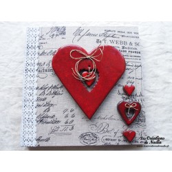 Tableau coeur Hansi en céramique rouge