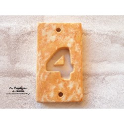 Plaque numéro maison pain d'épice en céramique