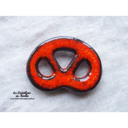 Magnet bretzel couleur orange