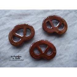 Magnet bretzel couleur or