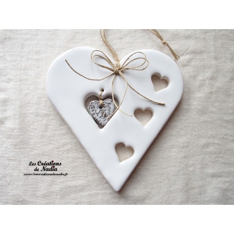 Coeur Hansi blanc en poterie, à suspendre
