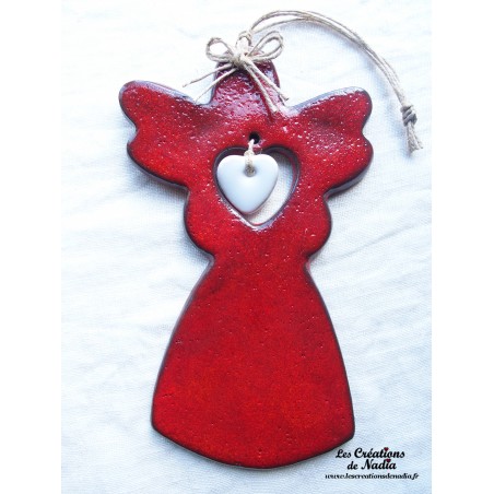 Ange en céramique couleur couleur rouge piment Ange en céramique couleur couleur rouge piment