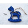 Cheval à bascule en céramique, couleur bleu nuit