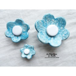 Poppies fleurs en céramique pour les jardinières, série de trois fleurs bleu lagon