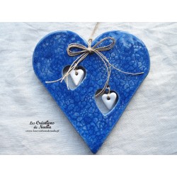 Coeur Hansi en céramique bleu outremer, à suspendre