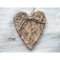 Coeur en céramique Lina à accrocher, couleur crème brûlée