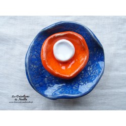 Fleur en céramique à coroles petit modèle, couleur bleu outremer, orange et blanc