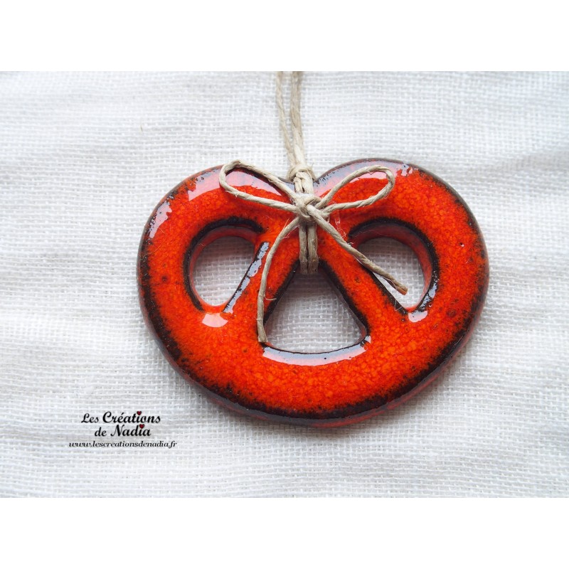 Mini bretzel en céramique, couleur orange