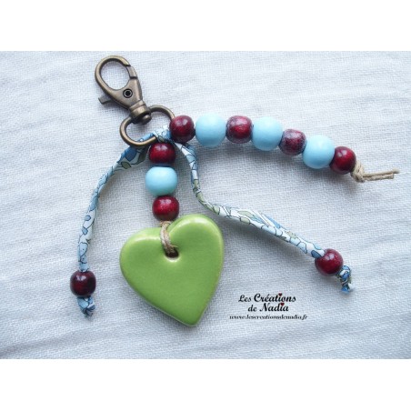 Grigri bijoux de sac ou porte clef en forme de coeur Grigri bijoux de sac ou porte clef en forme de coeur