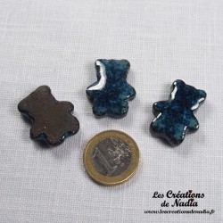 Sujet ourson bleu en céramique