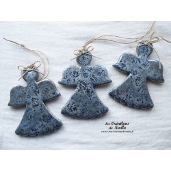 Ange couleur bleu gris métal en céramique