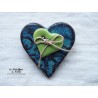 Broche coeur en céramique couleur bleu turquoise