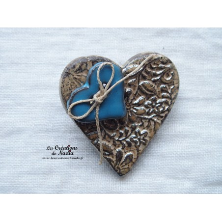 Broche coeur en céramique marron givré Broche coeur en céramique marron givré