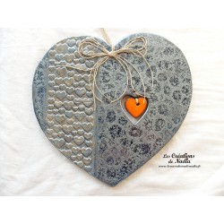 Coeur Joséphine en céramique, couleur bleu gauloise, impression "Petits coeurs"