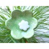 Poppies fleurs en céramique pour les jardinières, série de trois fleurs vert amande