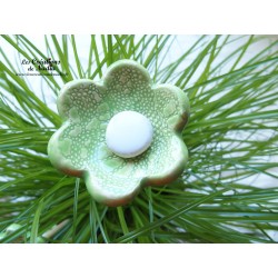 Poppies fleurs en céramique pour les jardinières, série de trois fleurs vert amande