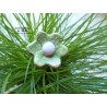 Poppies fleurs en céramique pour les jardinières, série de trois fleurs vert amande Poppies fleurs en céramique pour les jardinières, série de trois fleurs vert amande