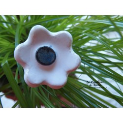 Poppies fleurs en céramique pour les jardinières, série de trois fleurs couleur blanc et gris métal