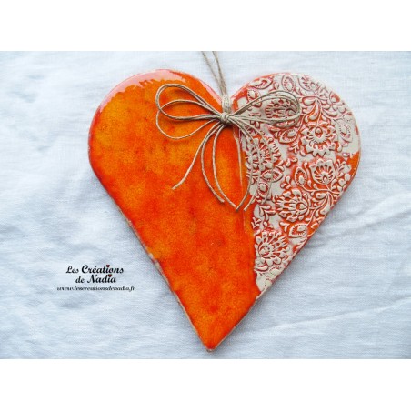 Coeur Hansi bicolore orange, impression damassé, en céramique à suspendre