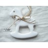 Cheval à bascule en céramique, couleur blanc