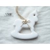 Cheval à bascule en céramique, couleur blanc