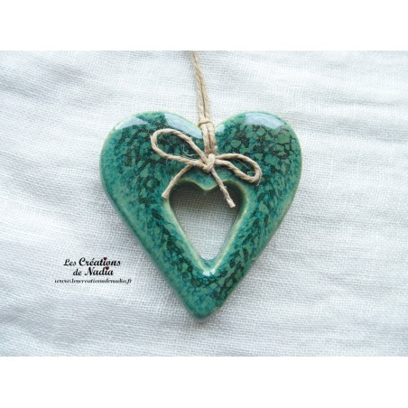 Coeur Katela en céramique à suspendre couleur vert bouteille