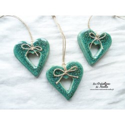 Coeur Katela en céramique à suspendre couleur vert bouteille