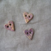 boutons coeurs
