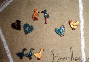 Magnets en faïence émaillée