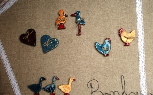 Magnets en faïence émaillée