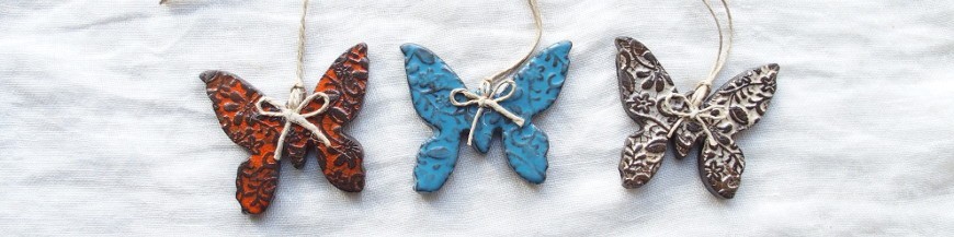 Papillons en céramique