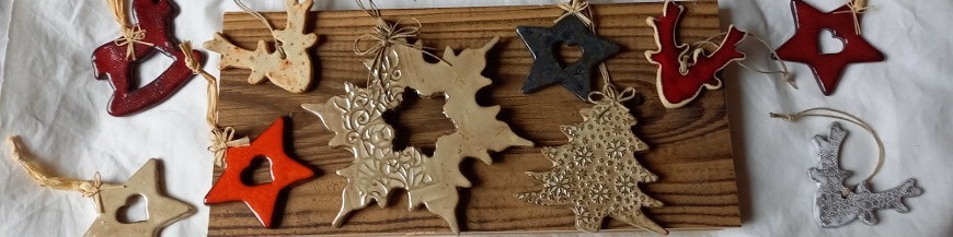 Pendentif De Noël En Céramique Ronde Avec Motifs De Drapeaux - Décoration Festive élégante Pour Sapin Ou Cadeau